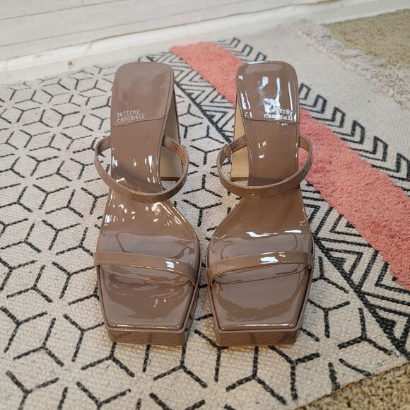 Jeffrey Campbell Hustler Platform Sandal in Taupe Patent, sz 10 - Picture 3 of 14